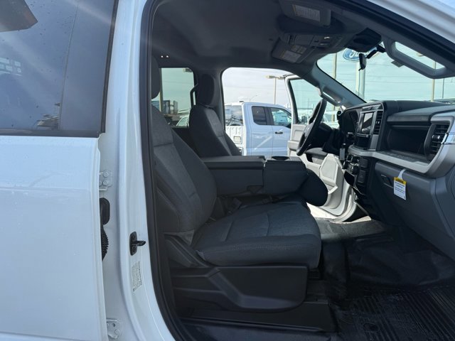 New 2025 Ford F350 XL w/ XL Chrome Package image 21