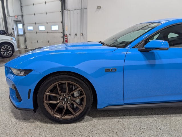 Used 2025 Ford Mustang GT Premium RWD image 7