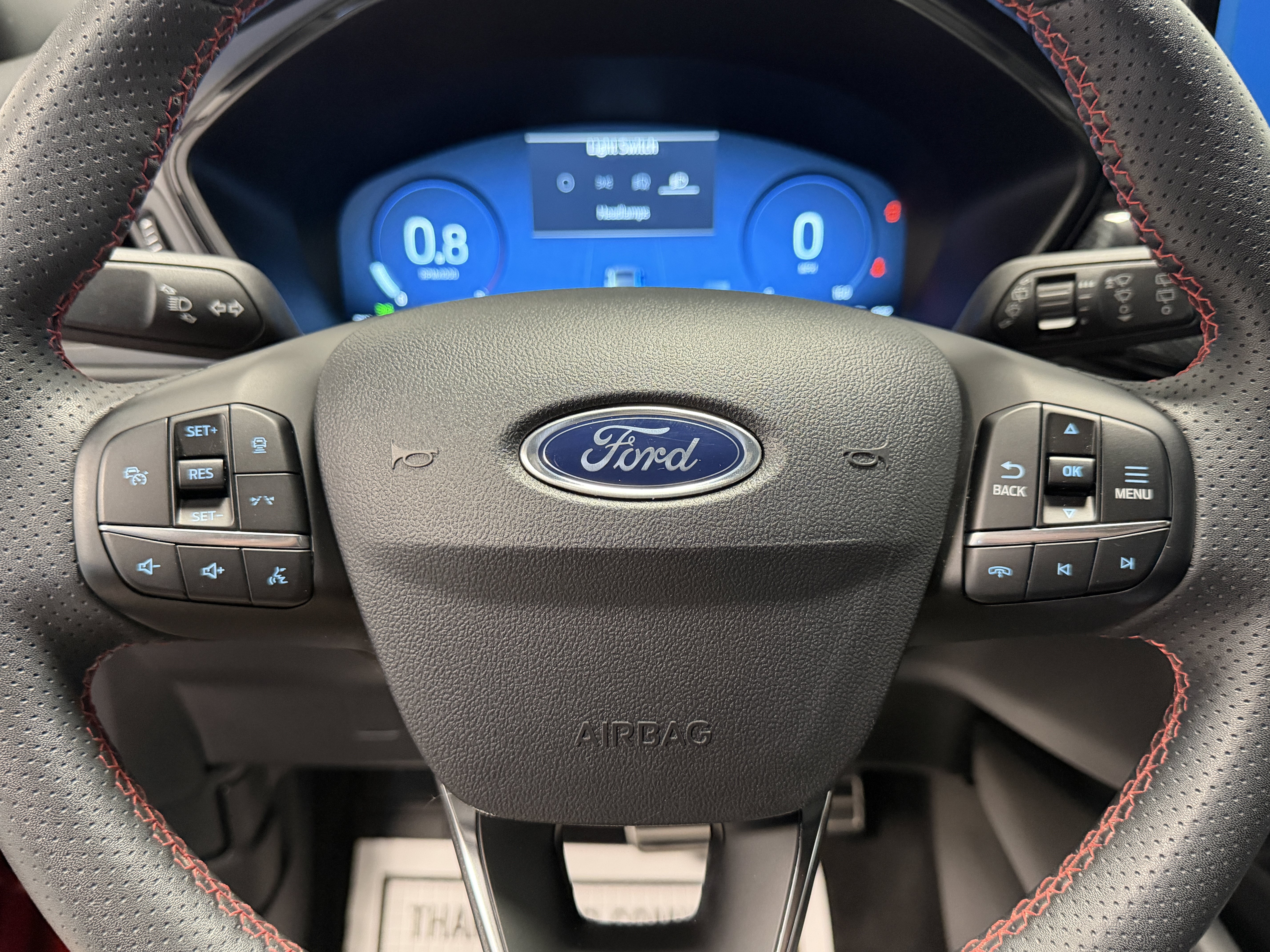 Used 2024 Ford Escape ST-Line Select w/ Tech Pack #2 AWD/4WD image 16