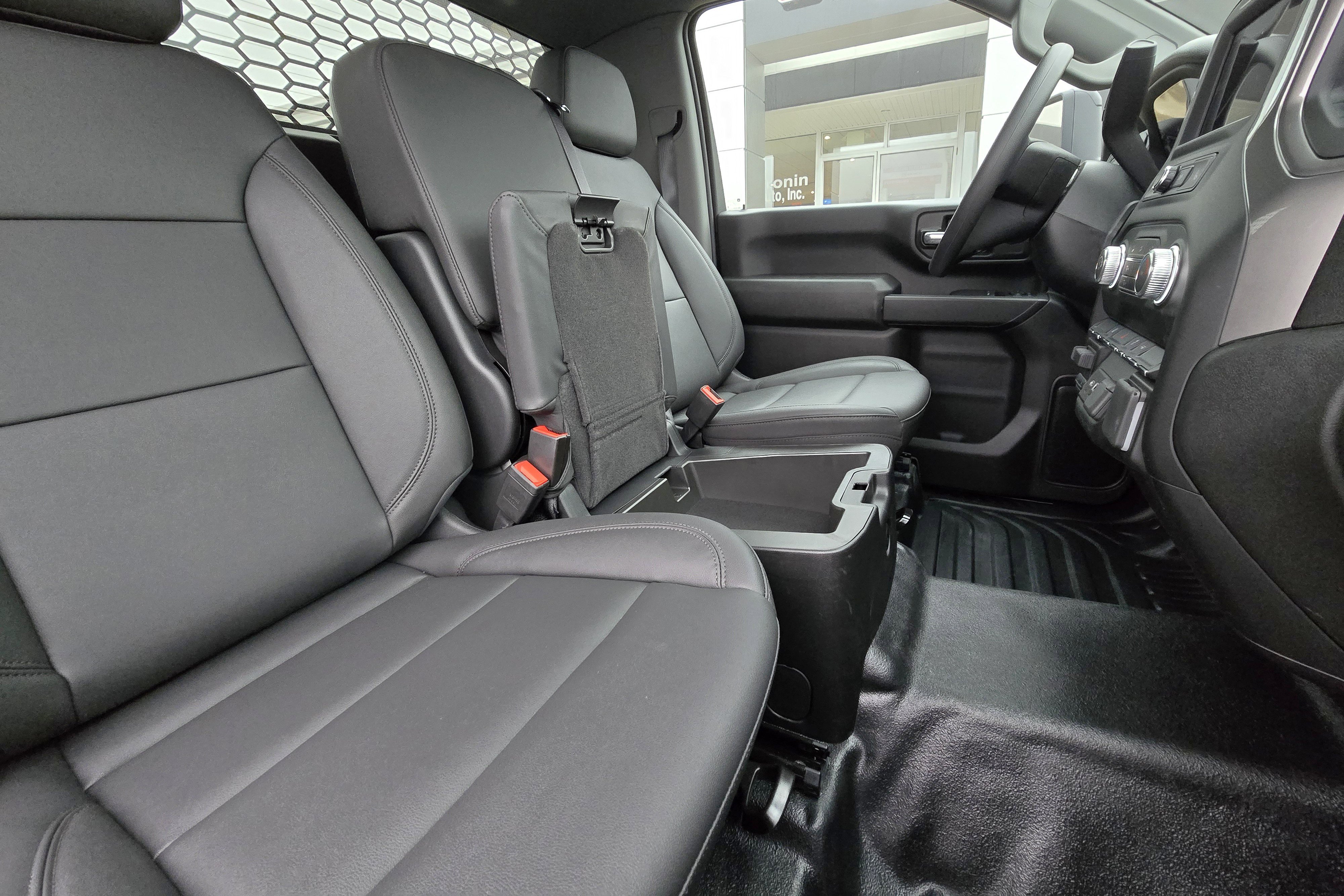 New 2026 GMC Sierra 3500 Pro w/ Convenience Package image 13