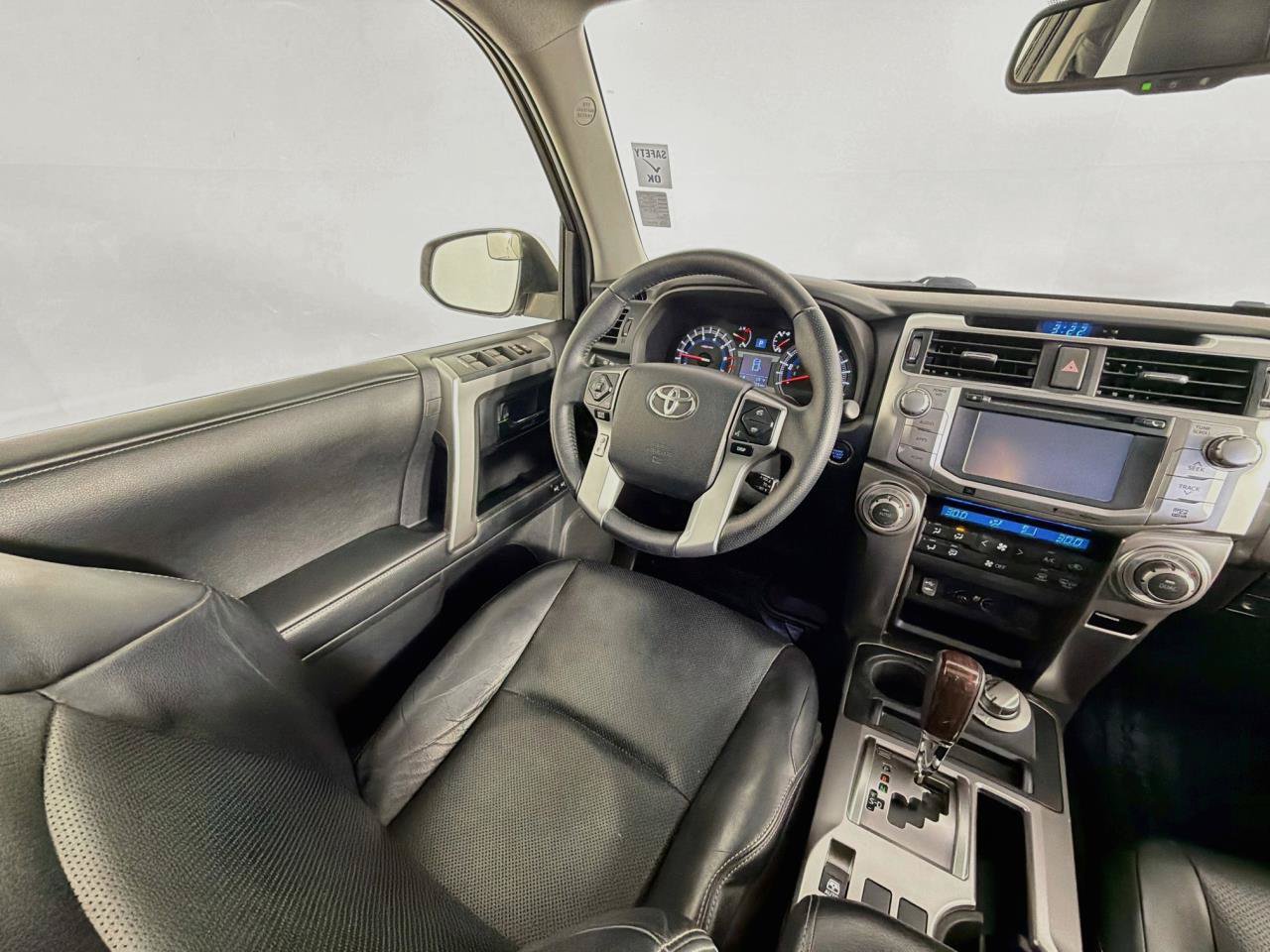 Used 2014 Toyota 4Runner Limited AWD/4WD image 11