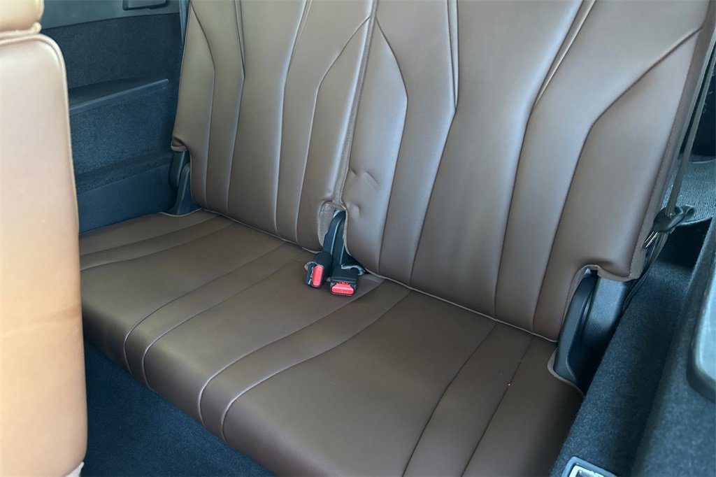 Certified 2023 Acura MDX FWD w/ Technology Package image 19