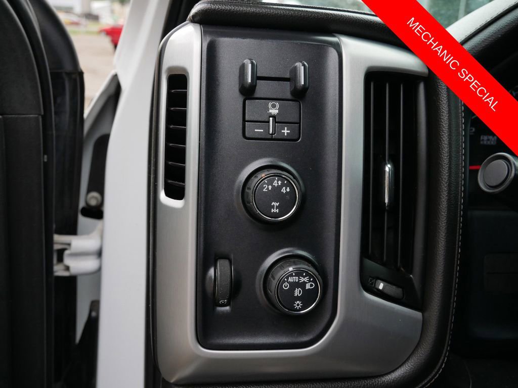 Used 2016 GMC Sierra 3500 SLE w/ SLE Preferred Package AWD/4WD image 16