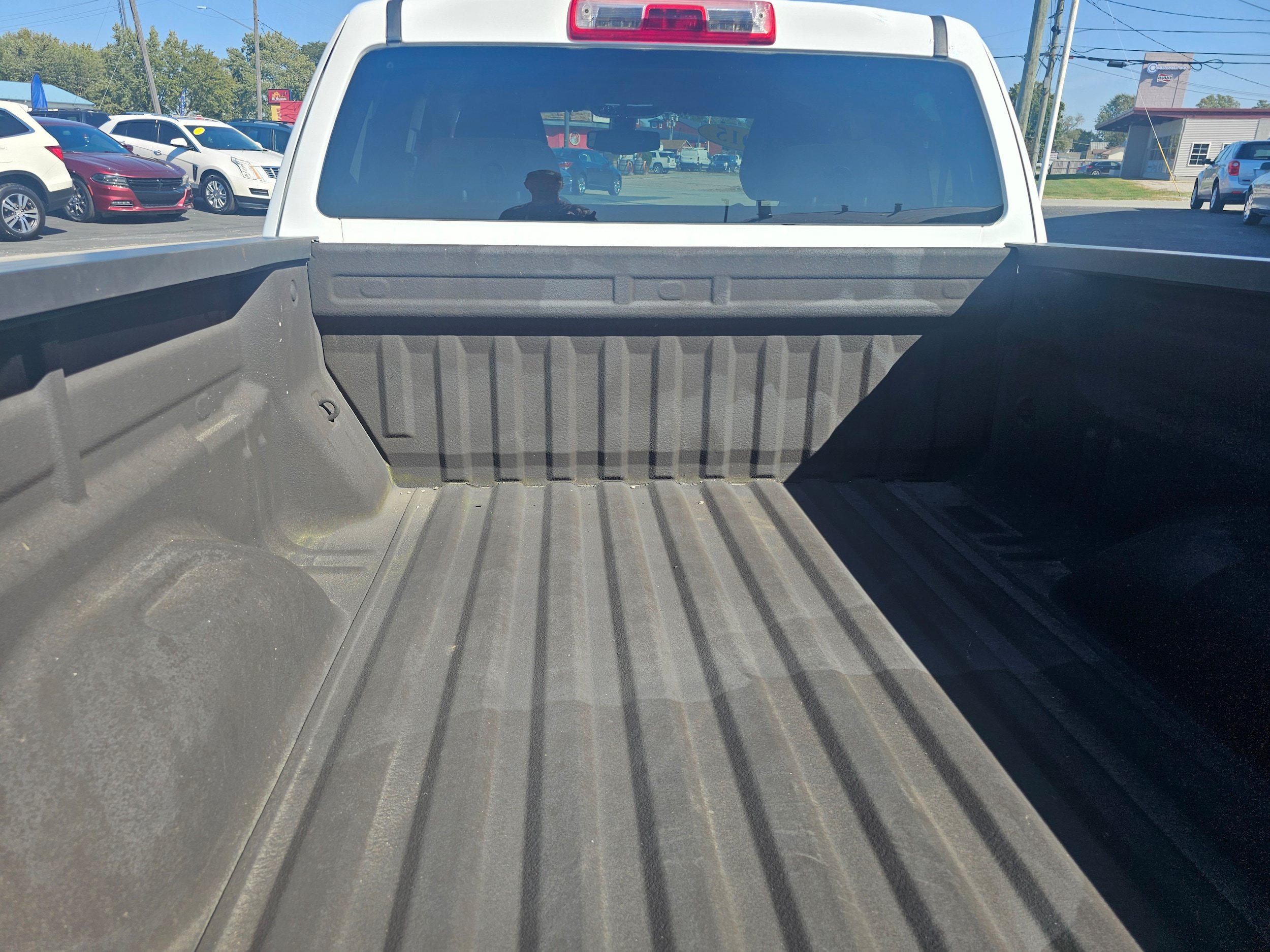 Used 2015 Chevrolet Colorado LT AWD/4WD image 8
