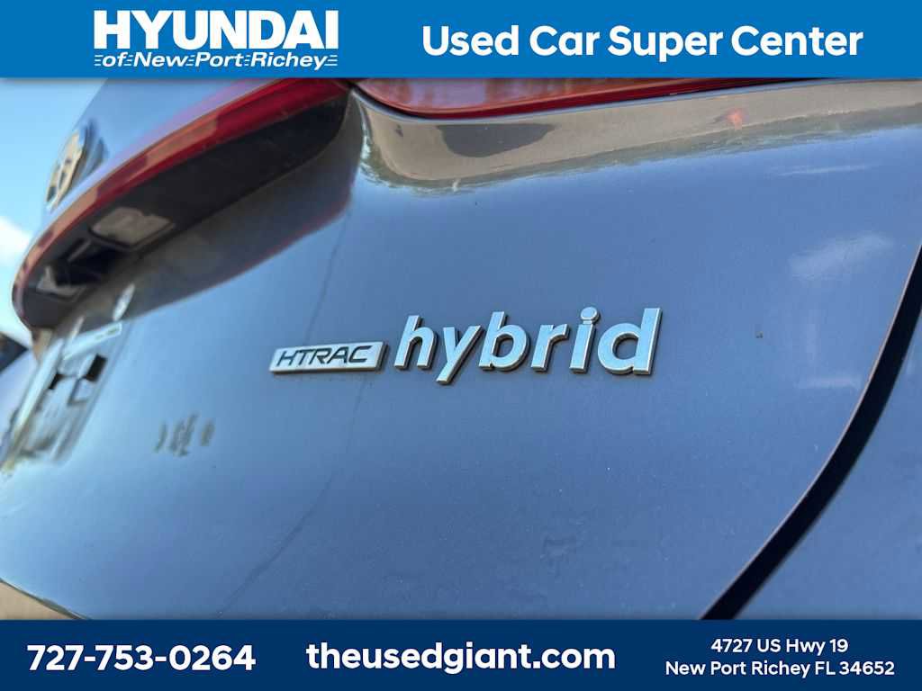 Used 2021 Hyundai Santa Fe Blue AWD/4WD image 5