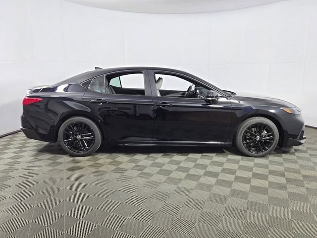 New 2026 Toyota Camry SE image 8