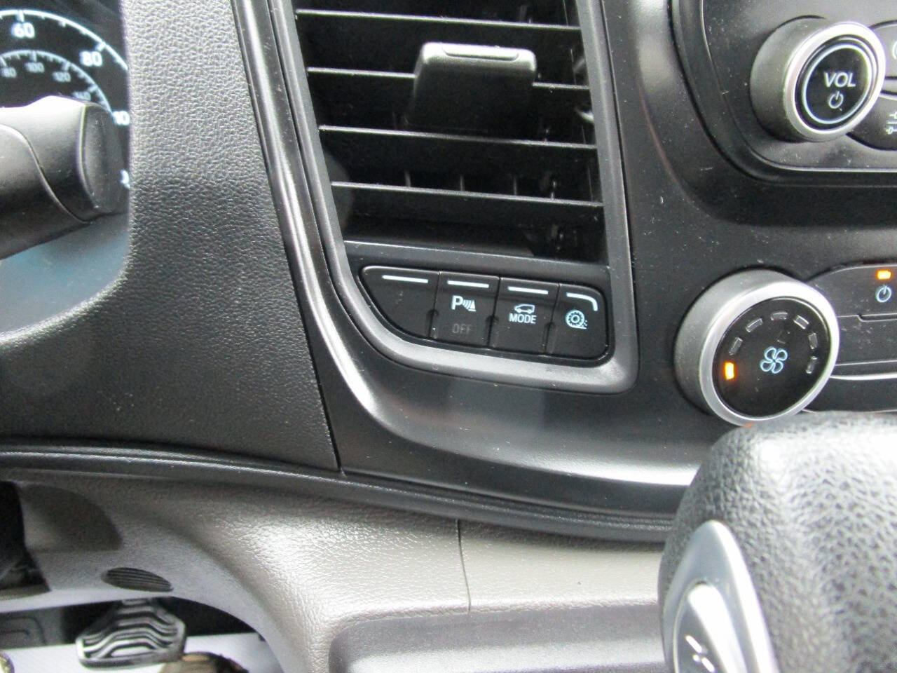 Used 2022 Ford Transit 250 Low Roof AWD image 30