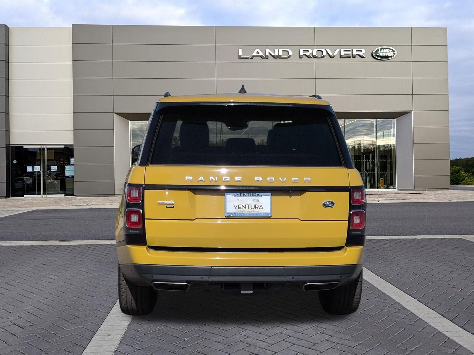 Used 2021 Land Rover Range Rover Autobiography Fifty Edition AWD/4WD image 6