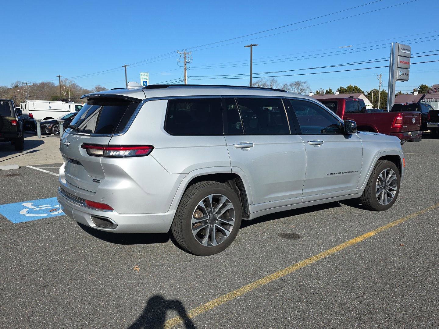 Certified 2021 Jeep Grand Cherokee L Overland image 17