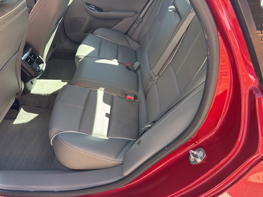 Used 2015 Chevrolet Impala LTZ FWD image 20