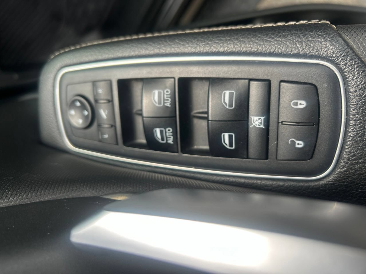 Used 2019 RAM 1500 Sport w/ Advanced Safety Group AWD/4WD image 17