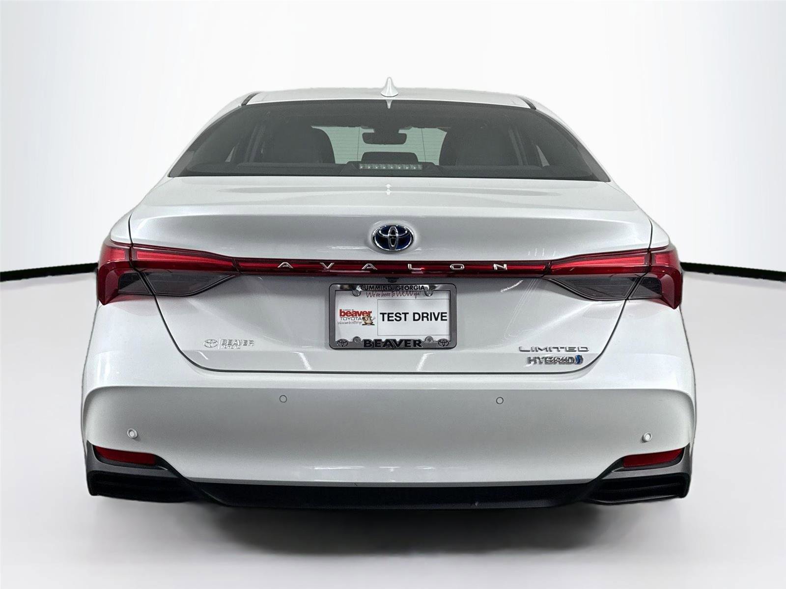 Certified 2021 Toyota Avalon Limited w/ Advanced Safety Package FWD image 18
