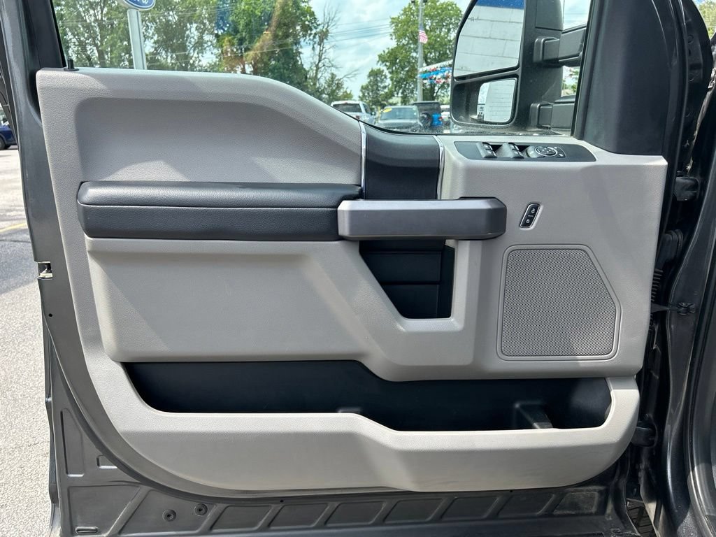 Used 2019 Ford F250 XLT AWD/4WD image 33