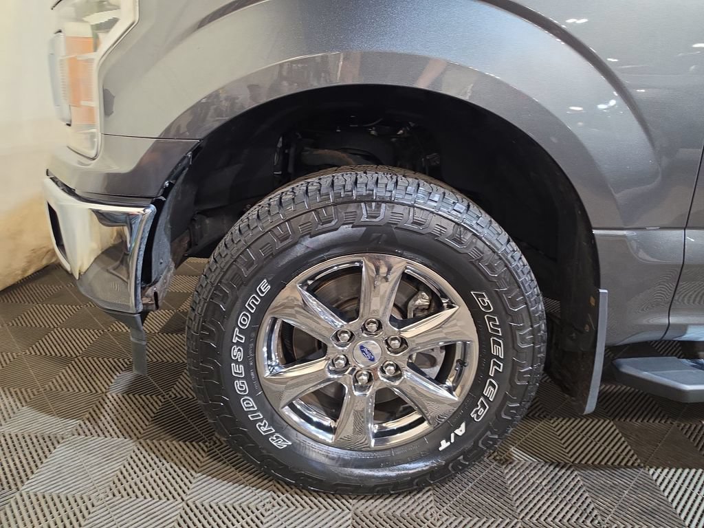 Used 2020 Ford F150 XLT w/ Equipment Group 302A Luxury AWD/4WD image 18
