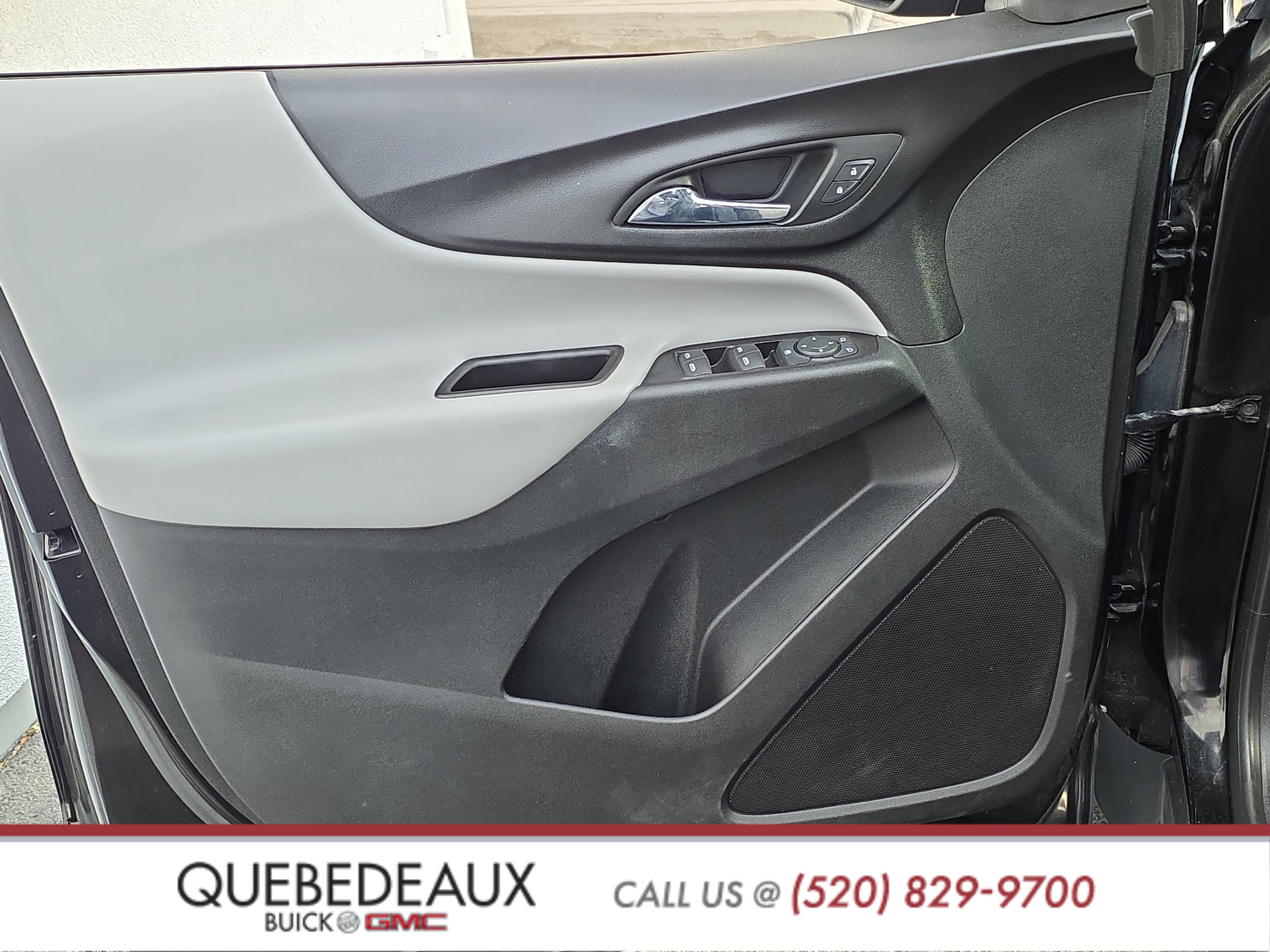 Used 2019 Chevrolet Equinox LS w/ LS Convenience Package FWD image 9