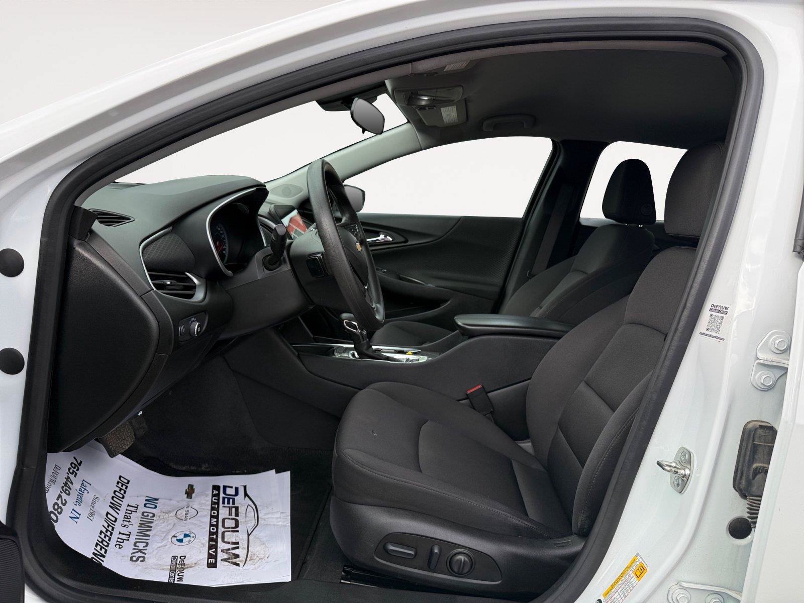 Used 2024 Chevrolet Malibu LT FWD image 10