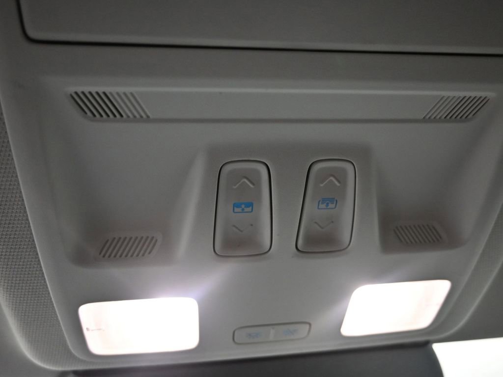 Used 2022 Ford Escape SEL w/ Technology Package FWD image 20