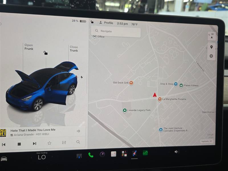Used 2023 Tesla Model Y Long Range AWD/4WD image 4