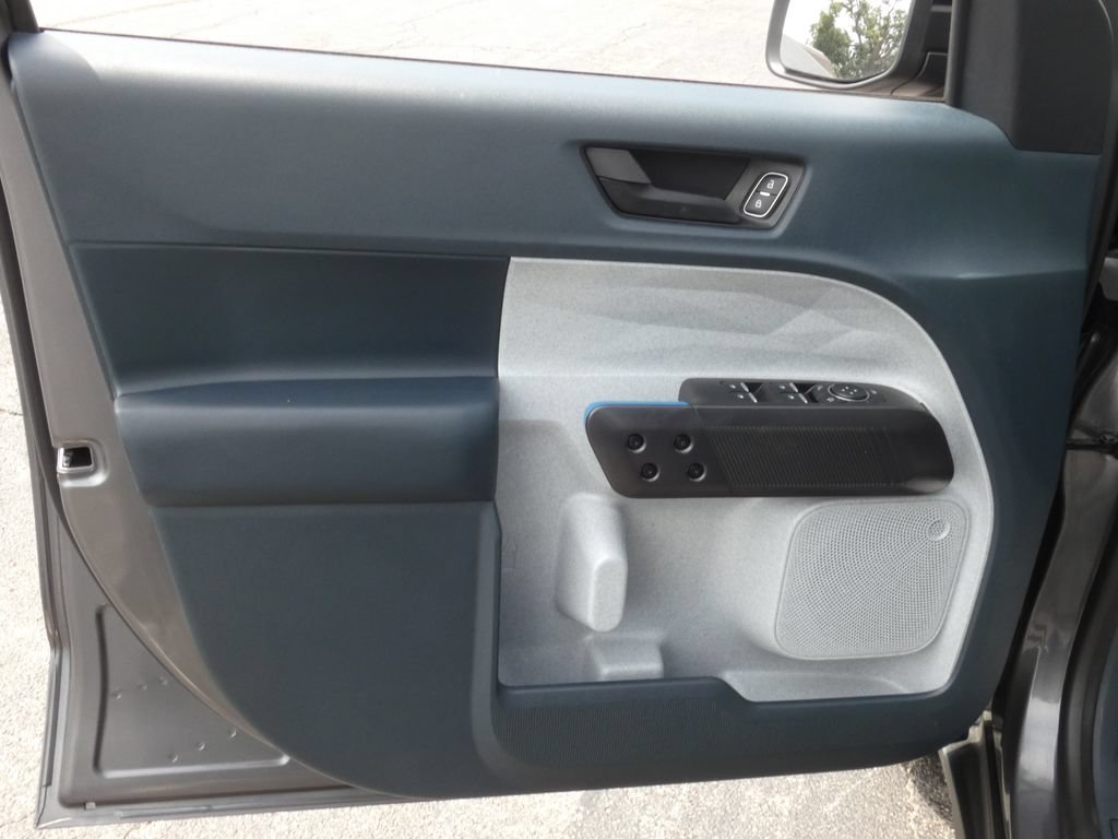 Used 2026 Ford Maverick XLT AWD/4WD image 9