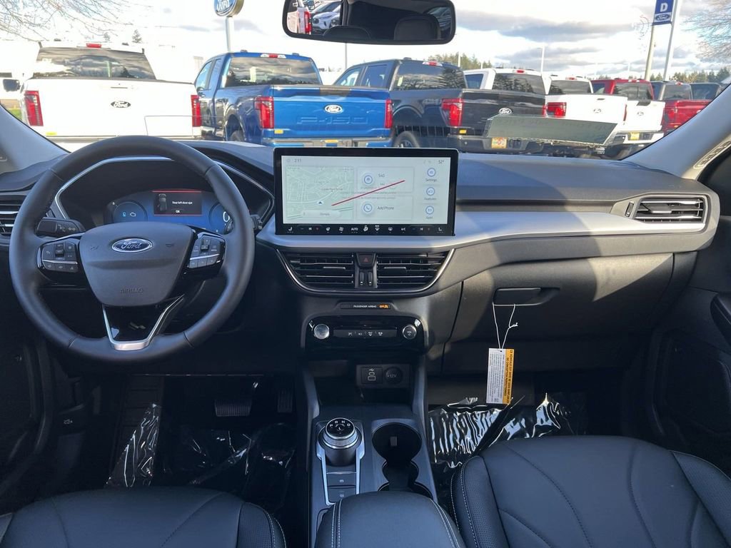 New 2025 Ford Escape SE w/ PHEV Premium Package image 10