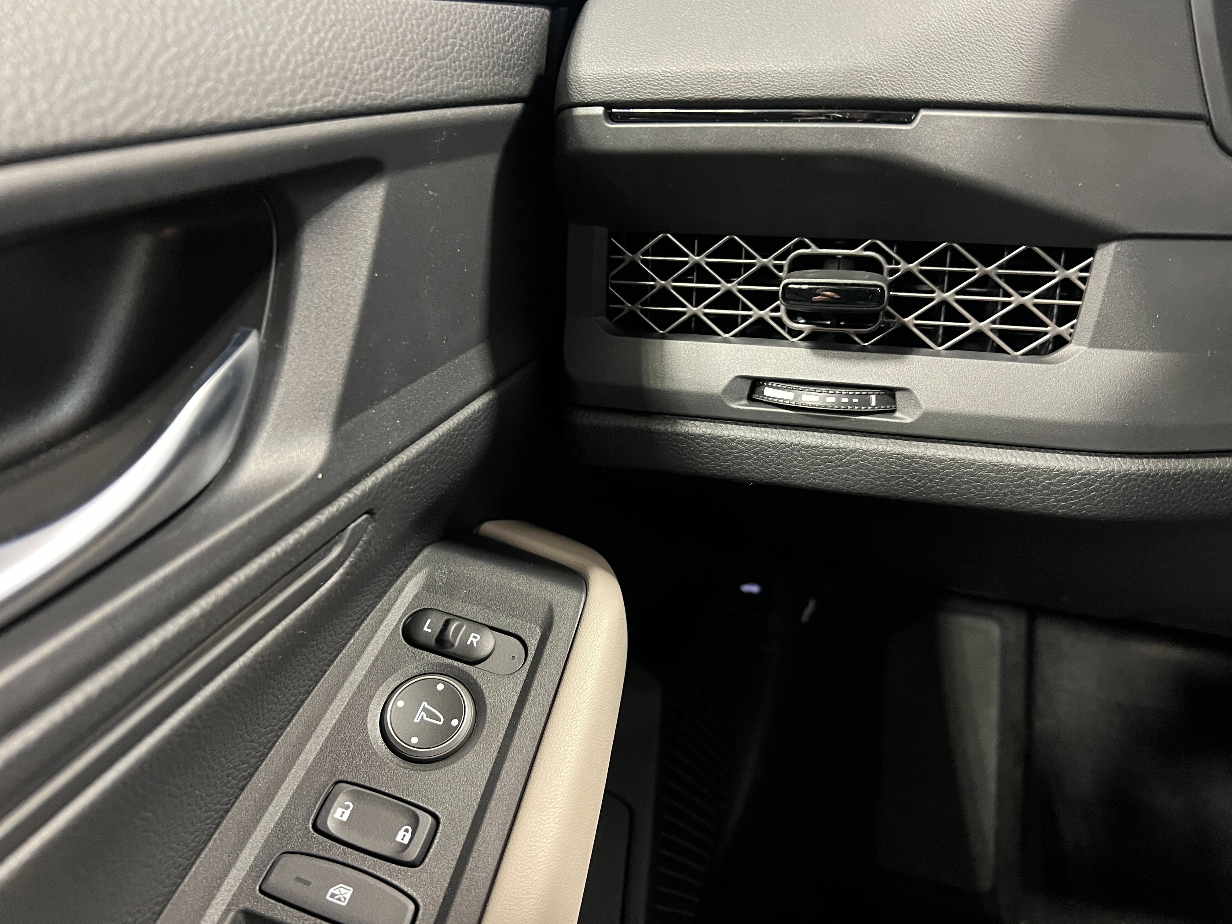 New 2025 Honda Accord LX image 14