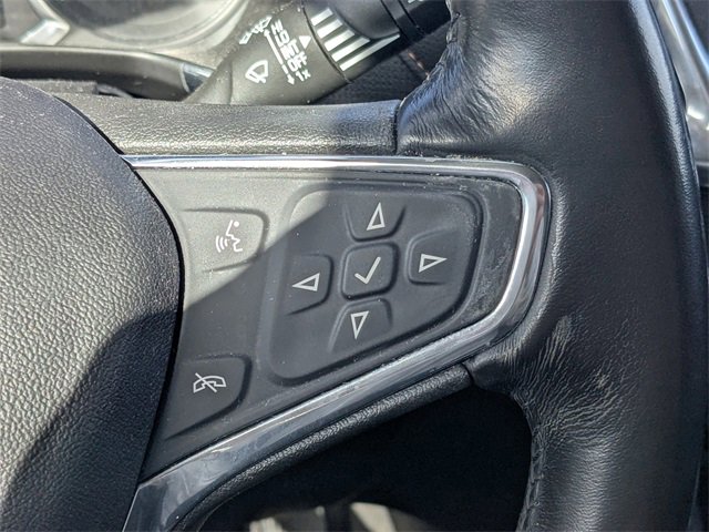 Used 2018 Chevrolet Equinox Premier image 21