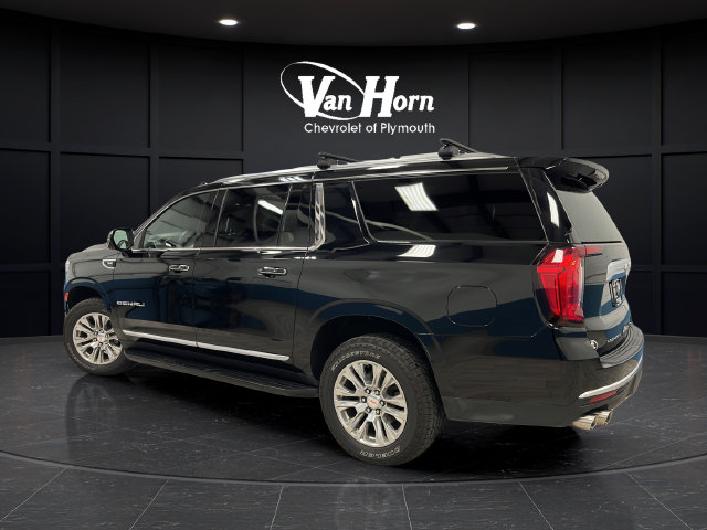 Used 2021 GMC Yukon XL Denali AWD/4WD image 5
