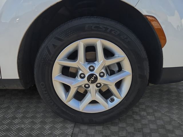 Used 2024 Kia Soul LX w/ Option Group 015 image 35