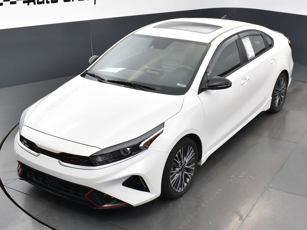 Certified 2022 Kia Forte GT-Line w/ GT-Line Premium Package image 9