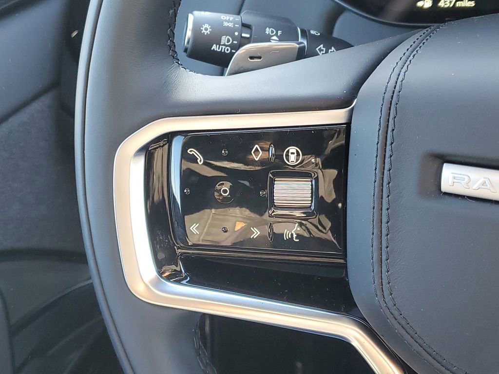 New 2026 Land Rover Range Rover Sport SE image 14