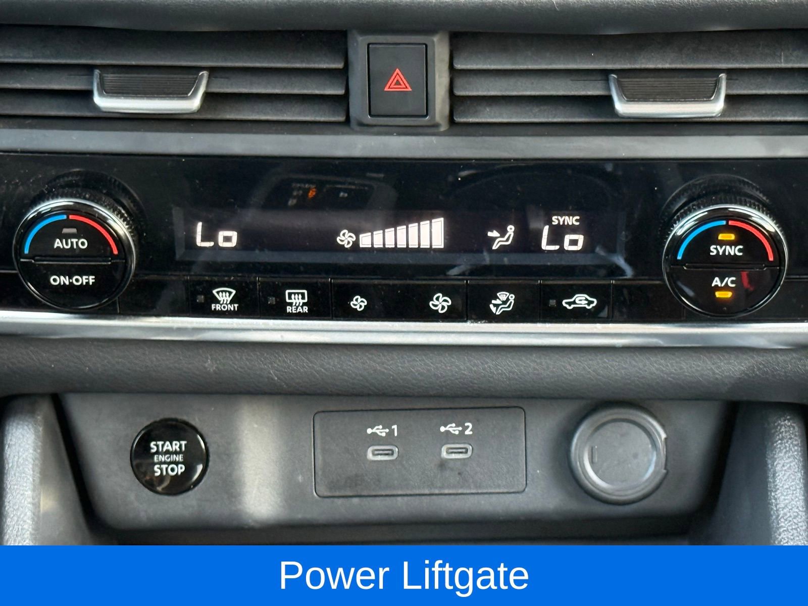 Used 2024 Nissan Rogue SV image 24