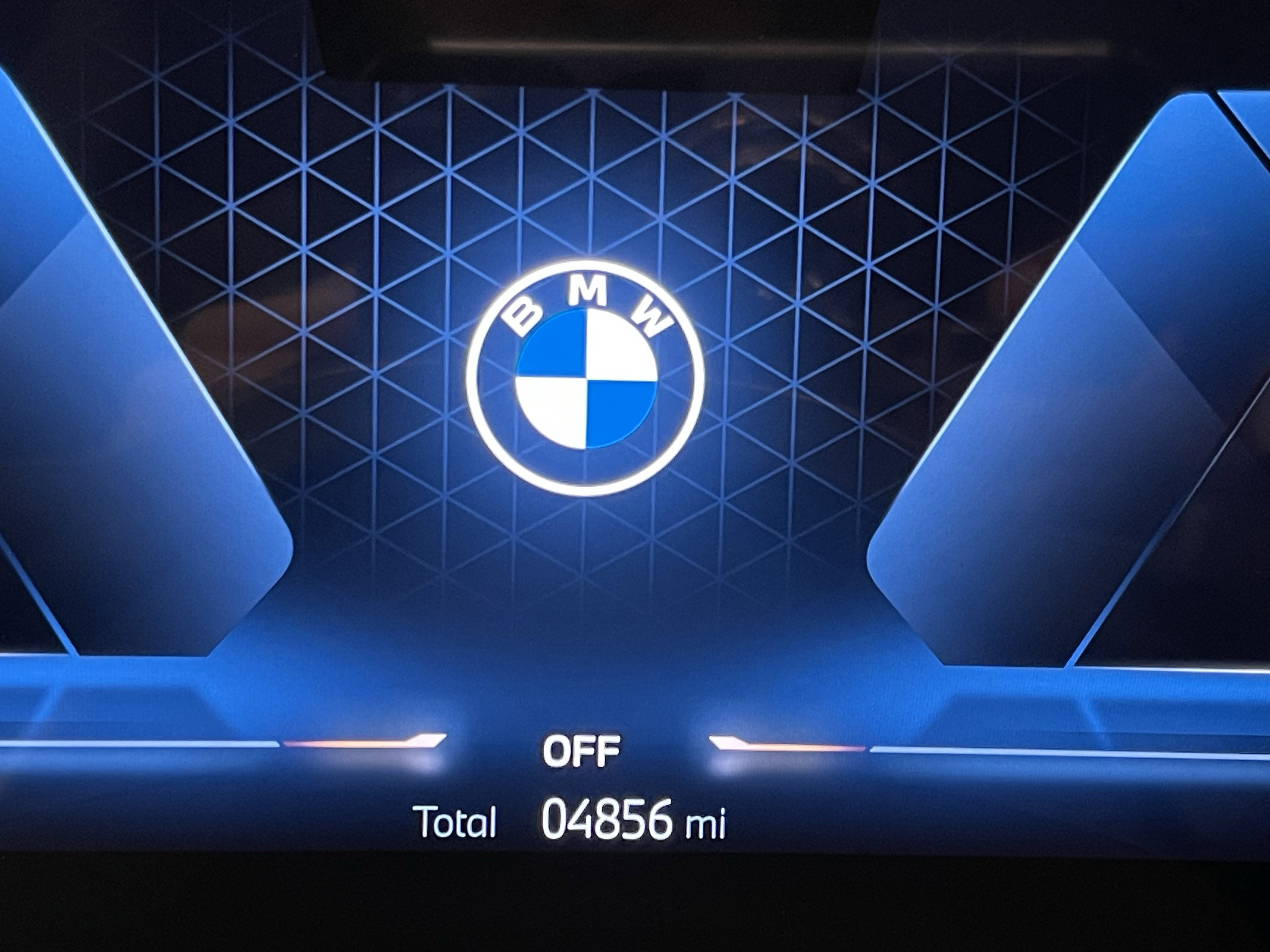 Used 2025 BMW X3 xDrive30i w/ Convenience Package image 21