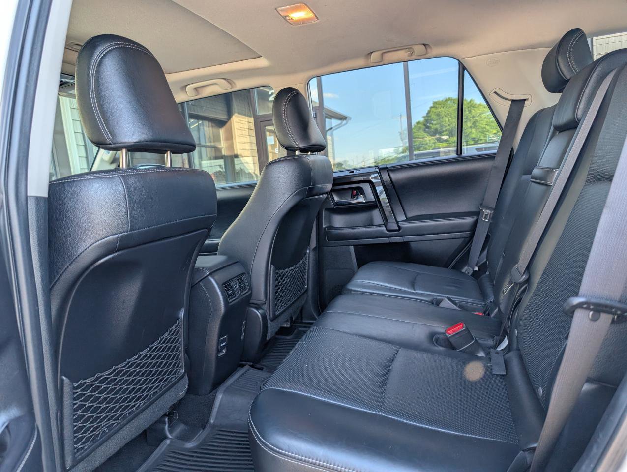 Used 2019 Toyota 4Runner Limited AWD/4WD image 18