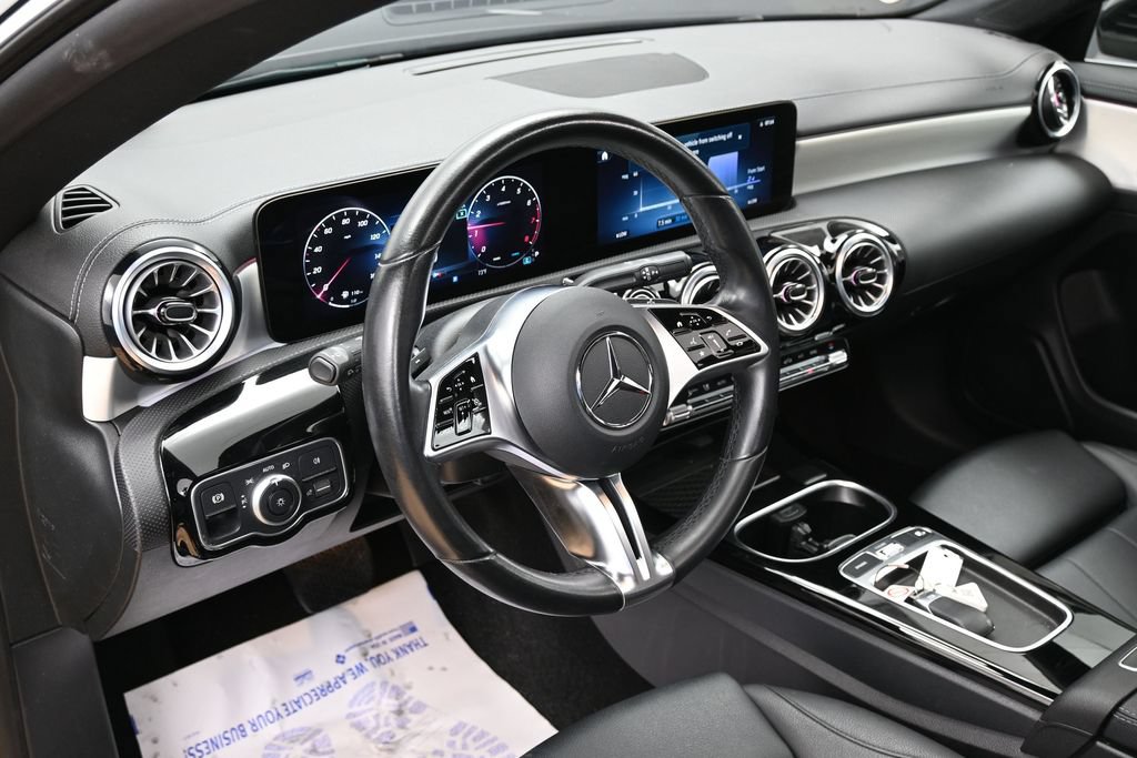 Used 2025 Mercedes-Benz CLA 250 4MATIC image 17