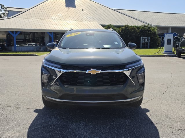 Certified 2026 Chevrolet Trax LT FWD image 9