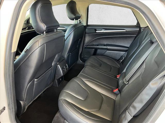 Used 2019 Ford Fusion Titanium image 10