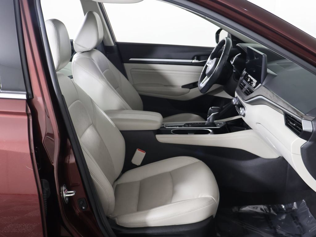 Used 2023 Nissan Altima 2.5 SL AWD/4WD image 28