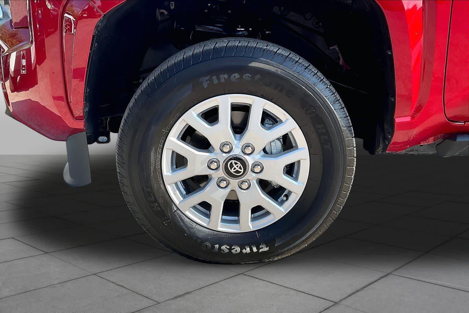 Used 2026 Toyota Tacoma SR5 AWD/4WD image 10
