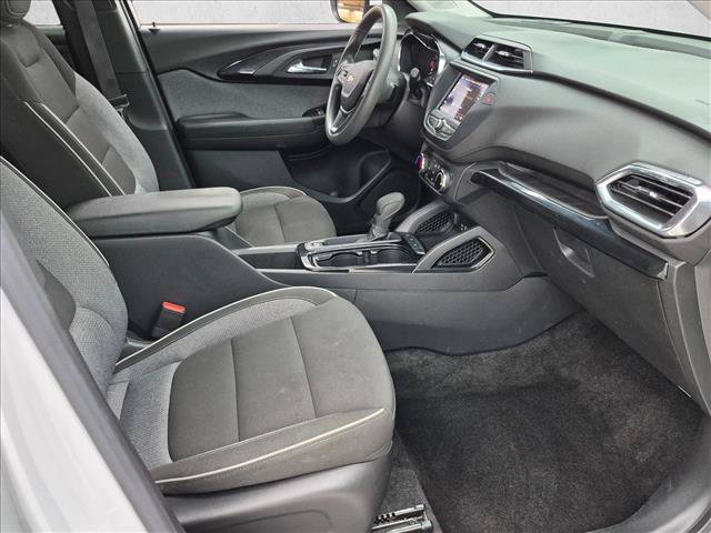 Used 2023 Chevrolet TrailBlazer LT FWD image 18