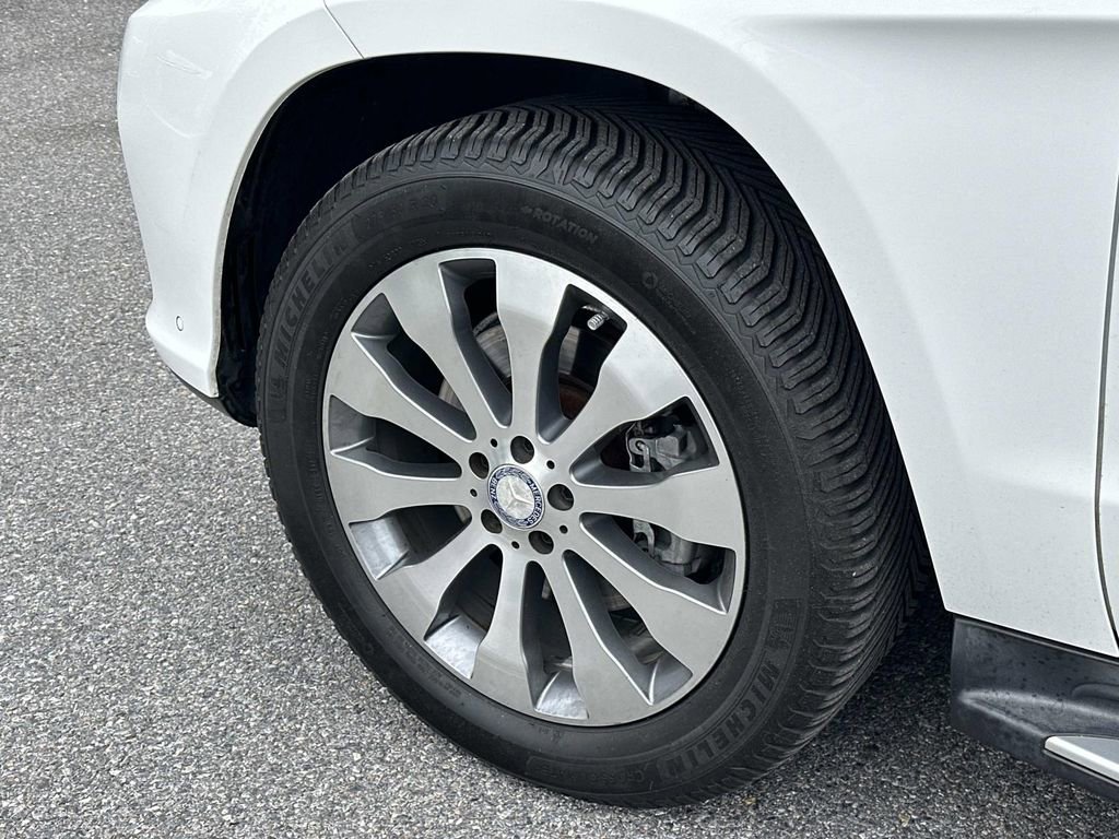 Used 2017 Mercedes-Benz GLS 450 4MATIC image 40