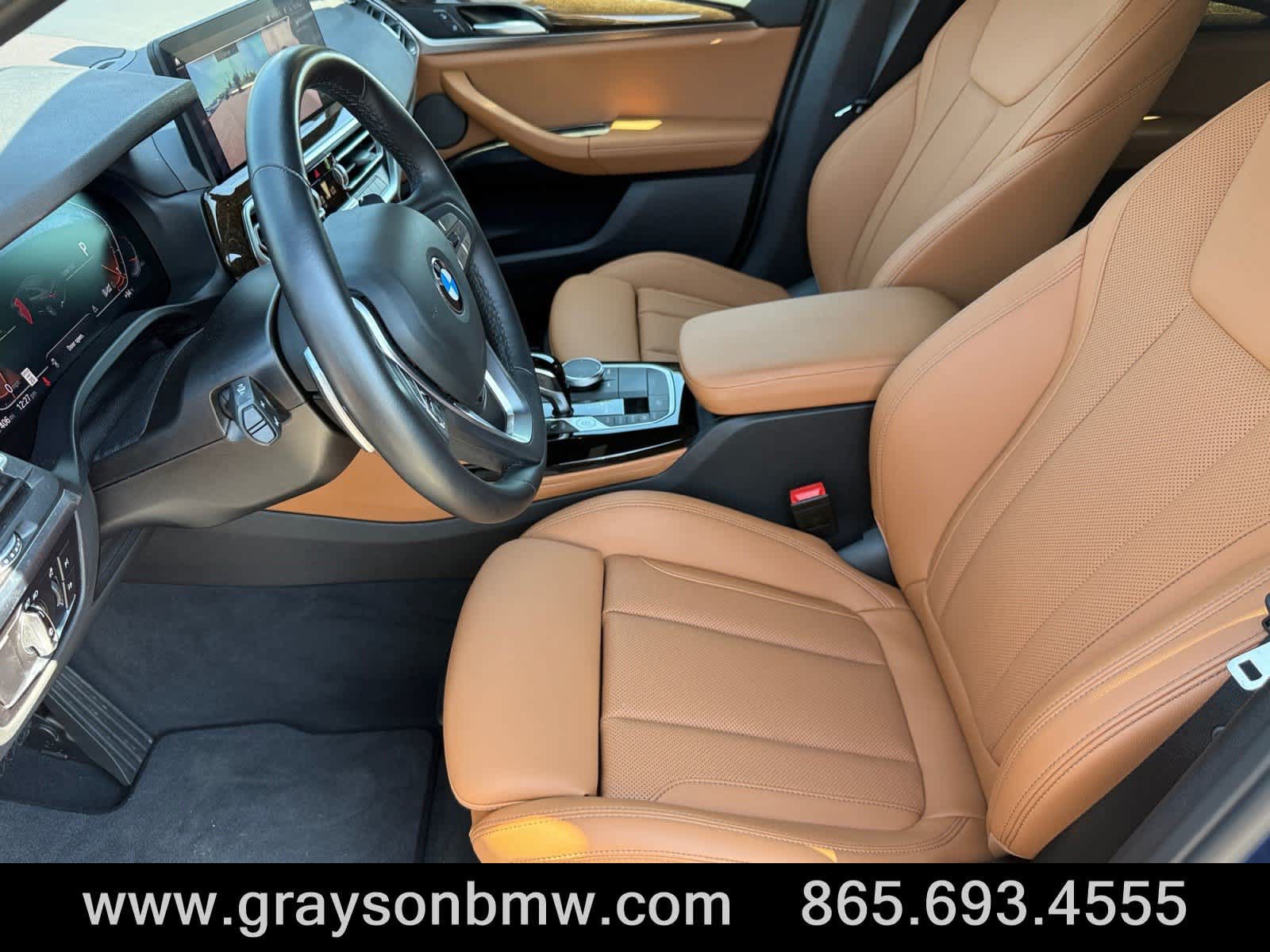 Used 2025 BMW X4 xDrive30i AWD/4WD image 12
