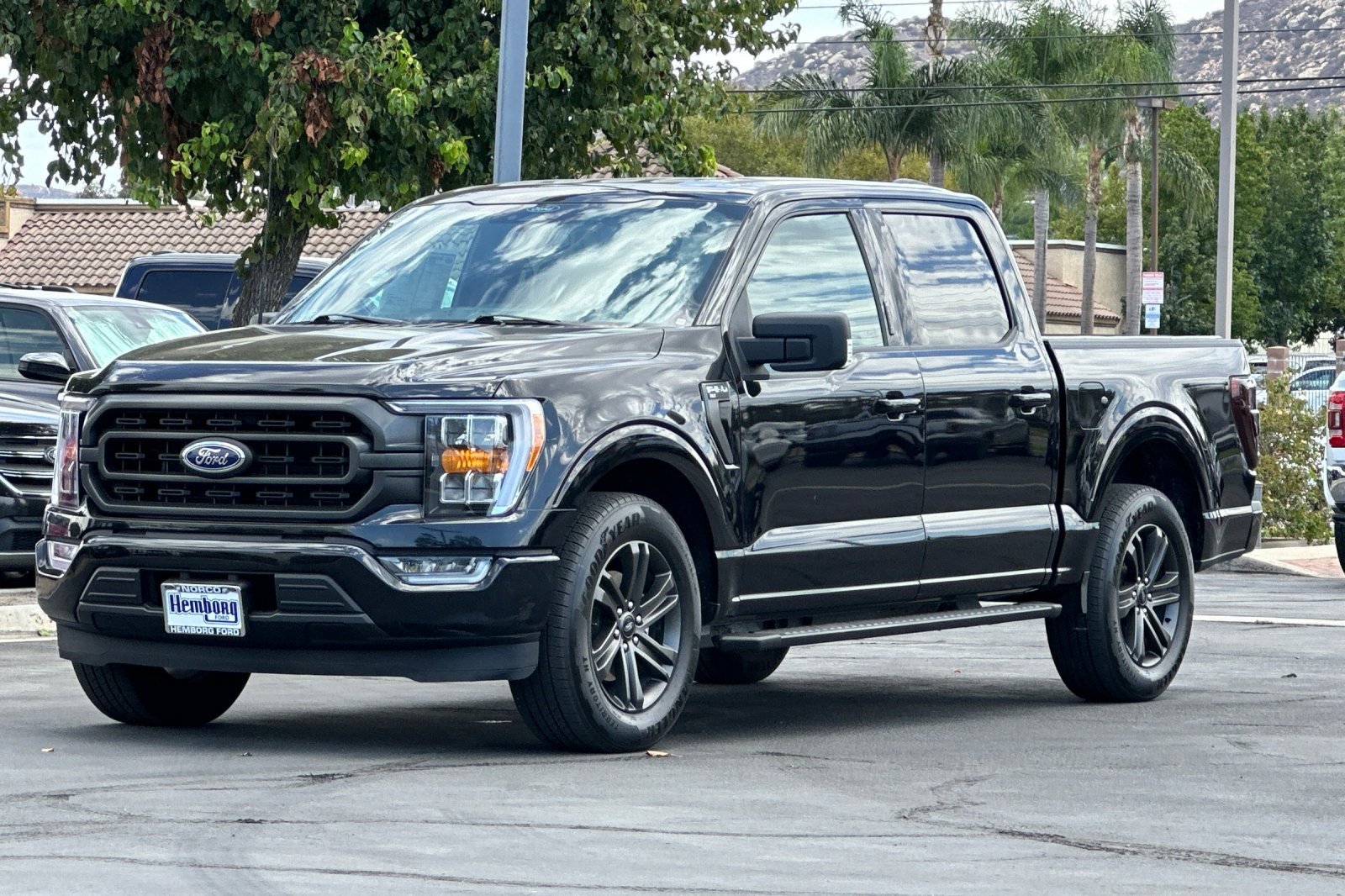 Used 2022 Ford F150 XLT w/ Equipment Group 302A High image 8