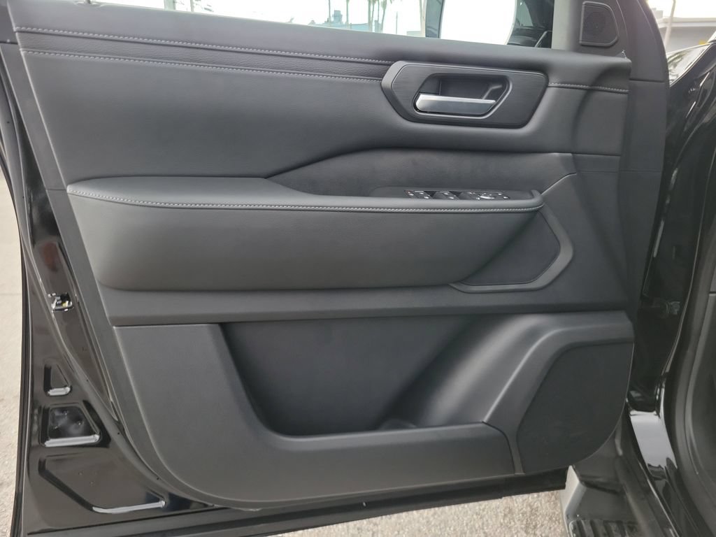 New 2026 Nissan Armada SV RWD image 11