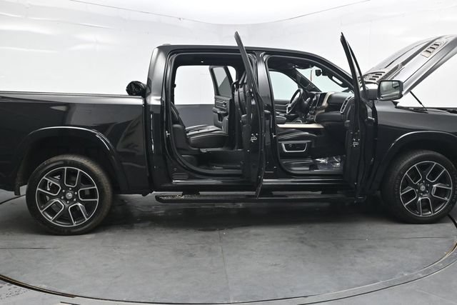 Used 2019 RAM 1500 Laramie AWD/4WD image 61
