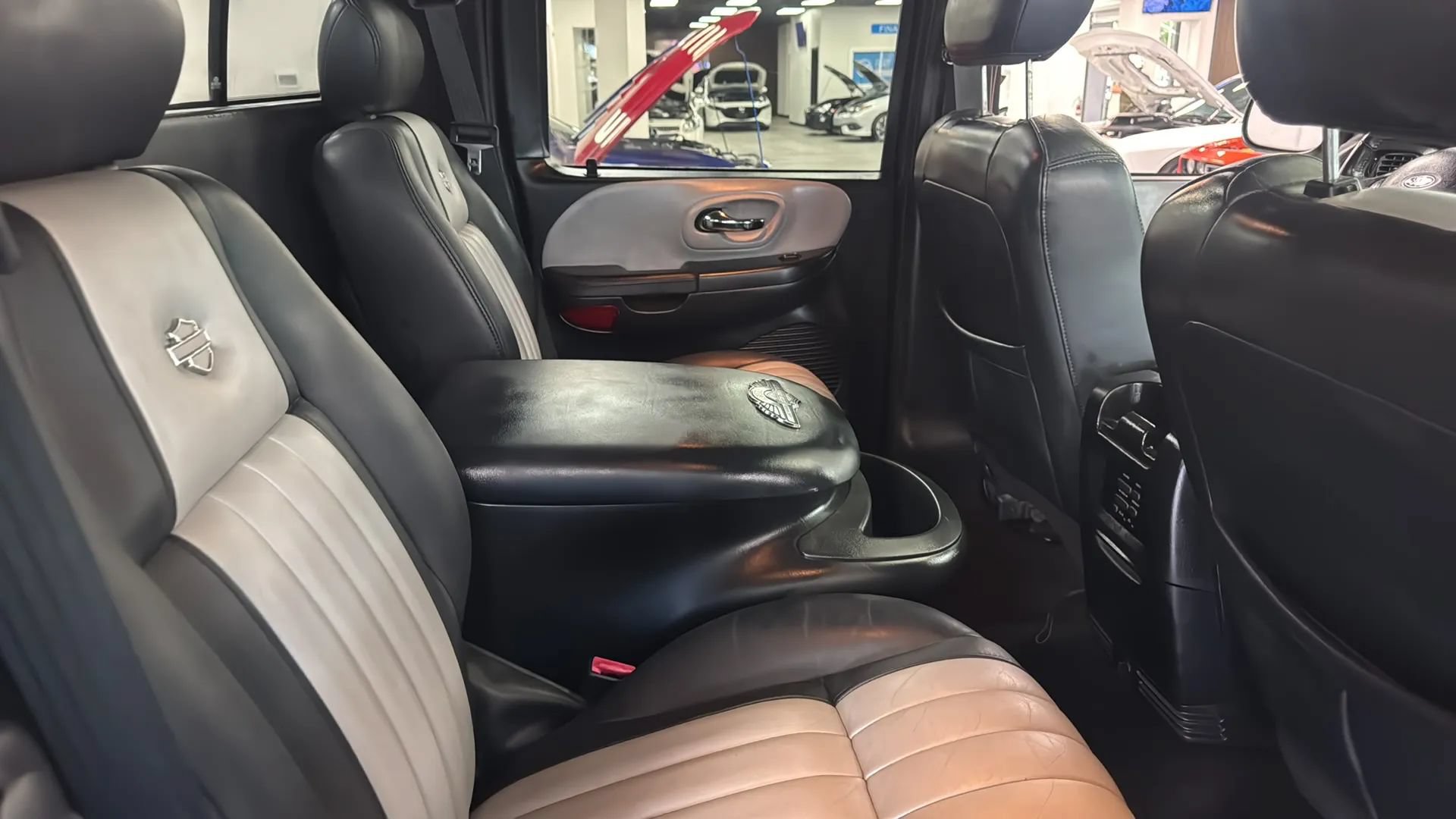 Used 2003 Ford F150 Harley-Davidson RWD image 36