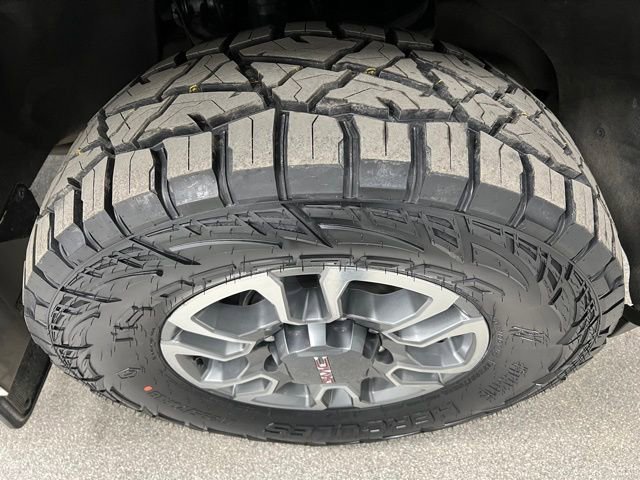Used 2024 GMC Sierra 3500 SLT w/ SLT Convenience Package AWD/4WD image 19