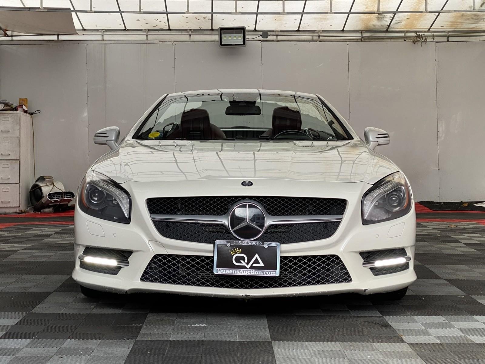 Used 2015 Mercedes-Benz SL 550 image 5