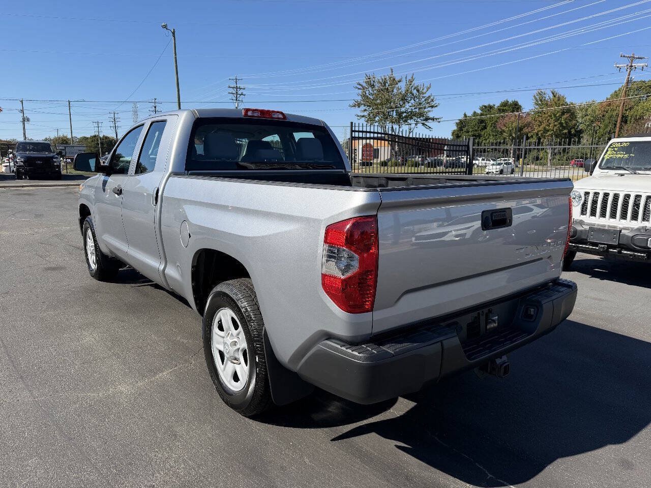 Used 2014 Toyota Tundra SR RWD image 7