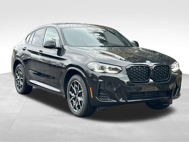 New 2025 BMW X4 xDrive30i w/ Premium Package