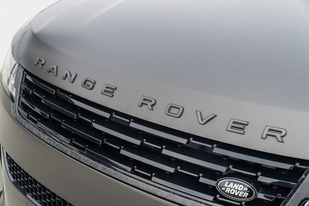 New 2025 Land Rover Range Rover Sport SV Edition Two AWD/4WD image 9